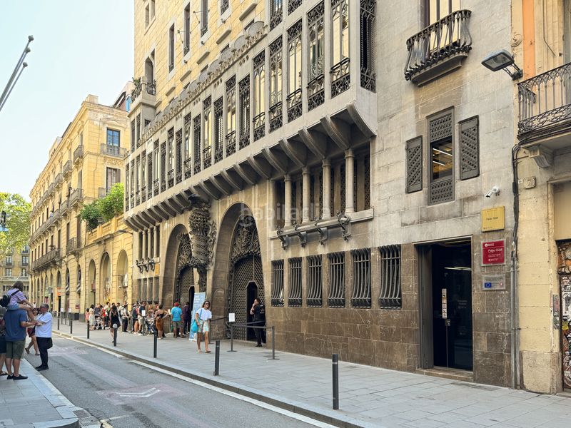 Foto c2f99317-d8ba-4c8a-935a-3880f1089418. Pis a Raval Barcelona