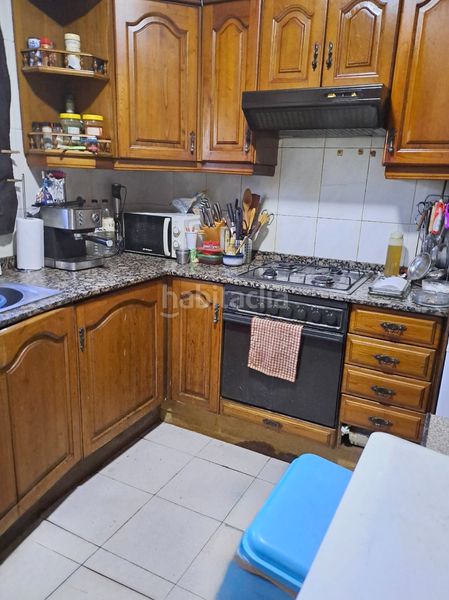 Foto 624e4bdc-ad53-4af3-8078-d27e6ed79d1f. Casa amb aparcament a Gelida