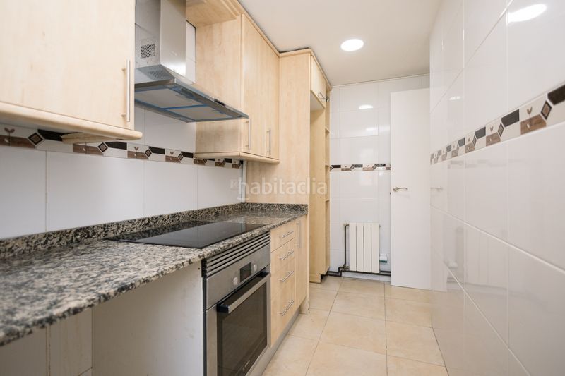 Foto de7dbd2c-3db0-4d4d-94a5-83adffe00509. Piso en Martorell