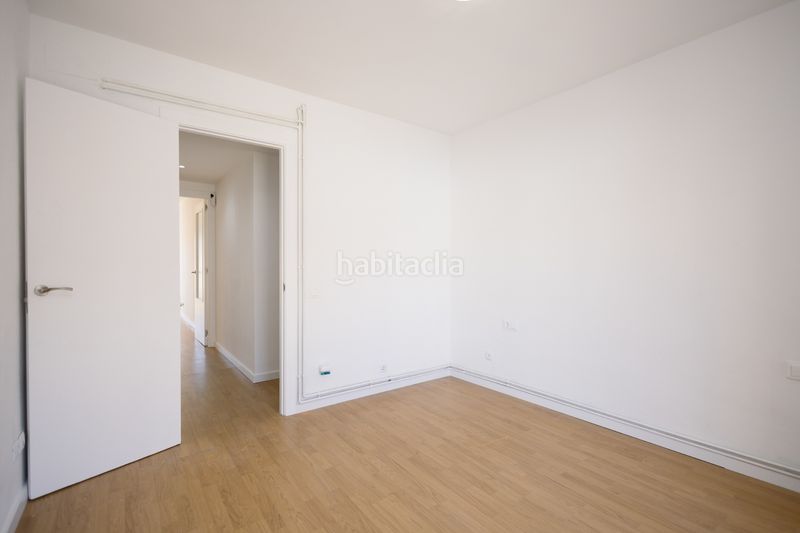 Foto e4f78bd0-e5e6-4740-86f0-f31983a78818. Piso en Martorell
