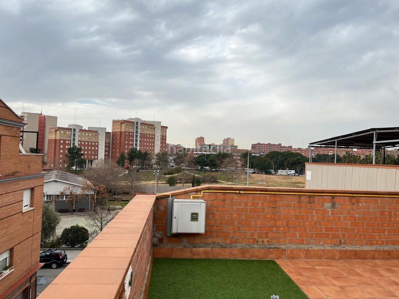 Foto b291fde2-5a20-46dd-8146-329e3cd8f9ca. Casa adossada amb calefacció a La Plana del Pintor Sabadell