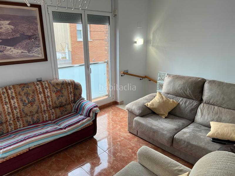 Foto 08f2896c-2a4d-4b7c-8c47-b3f486545ad4. Semi detached house with heating in La Plana del Pintor Sabadell