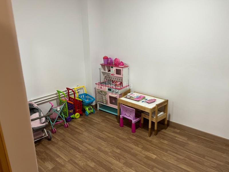 Foto f2c37f06-8d81-4302-acd1-dcb9b09bd42e. Semi detached house with heating in La Plana del Pintor Sabadell