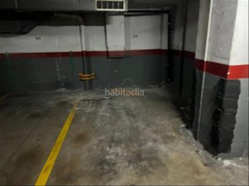 Foto d22719b8-2449-46f2-a974-6b361621dcb6. Parking coche parquin plaza españa en Ca n'Oriac Sabadell