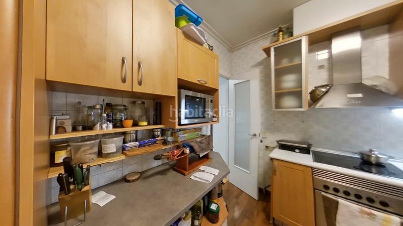 Foto 4e69b5eb-6929-4476-947c-0e7121764c03. Casa a schiera con riscaldamento parcheggio in Can Rull Sabadell