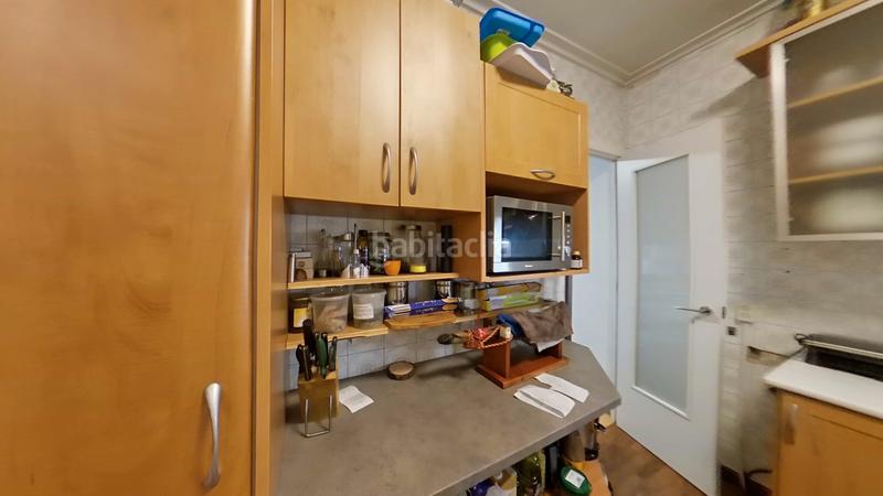 Foto f131550a-fcdc-4c5e-8e20-331cbd7b76ba. Casa a schiera con riscaldamento parcheggio in Can Rull Sabadell