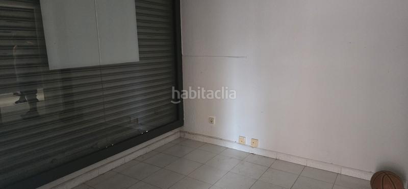 Foto f5882709-f476-4cbe-8c42-b8efc9dc3e6b. Alquiler local comercial la concordia en Concòrdia Sabadell