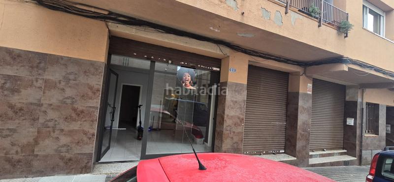 Foto 1822f9ff-bec9-428e-a4c3-61d63f867964. Lloguer local comercial a Concòrdia Sabadell