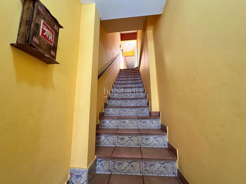 Foto 00948c84-67ae-4c35-ad1a-fbd773280795. Casa adossada amb xemeneia calefacció aparcament a Sabadell