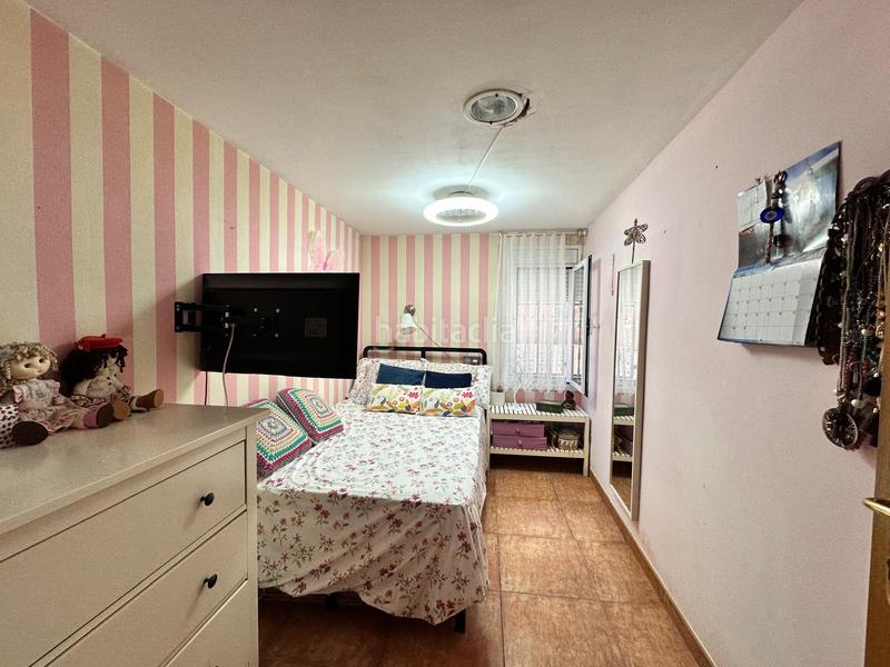 Foto 92eecfa8-92fe-4829-ae4f-d8aafe9e4784. Casa adossada amb xemeneia calefacció aparcament a Sabadell