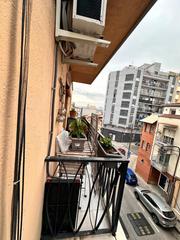 Flat  Carrer de madrid. Piso ideal parejas
