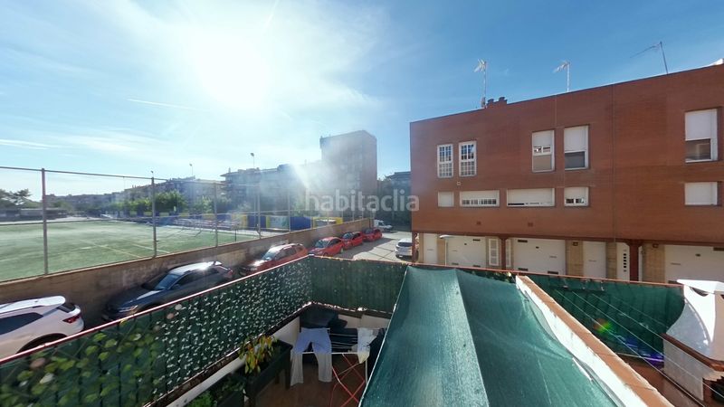 Foto 2360e1c6-81a7-4ed0-9cfb-1fe8dce31f0c. Casa adossada amb calefacció aparcament a Torrent del Capellà Sabadell