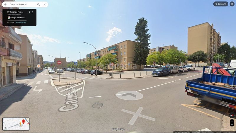 Foto fbd6387f-e3b4-4c15-bfc6-9595f572295c. Dúplex a carrer de feijóo 39 a Creu de Barberà Sabadell