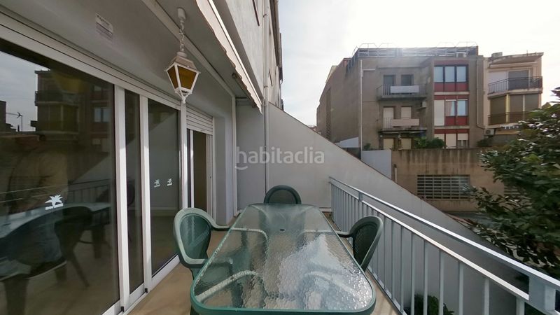 Foto 0549c7c1-d210-45e6-903e-315f232b850c. Casa adossada amb xemeneia calefacció aparcament a Sabadell