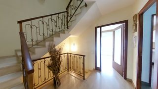 Casa adosada  Ronda de ponent. Casa junto plaça catalunya