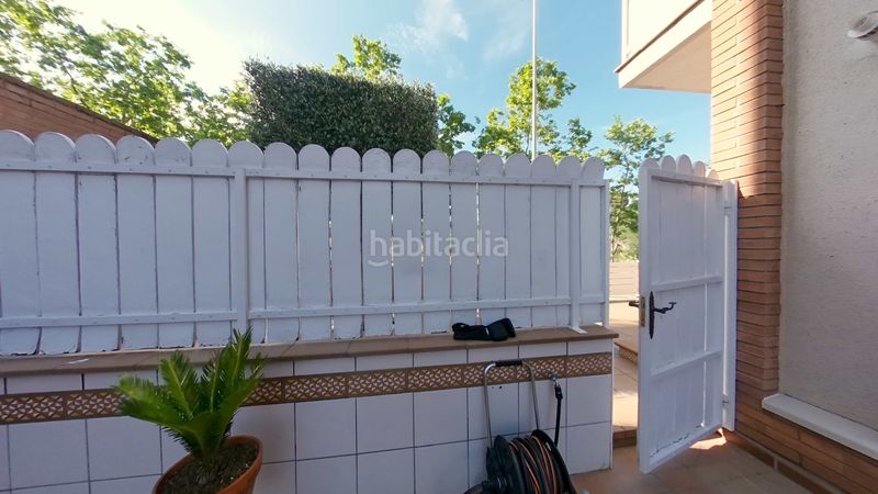Foto 47515c80-e97b-4df7-be87-dd4316d1be72. Casa amb xemeneia calefacció aparcament a Can Deu Sabadell