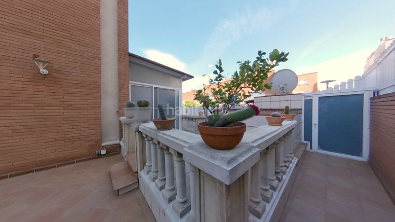 Foto 658813e8-5336-42d3-bab7-0ce3a0590a78. Casa amb xemeneia calefacció aparcament a Can Deu Sabadell