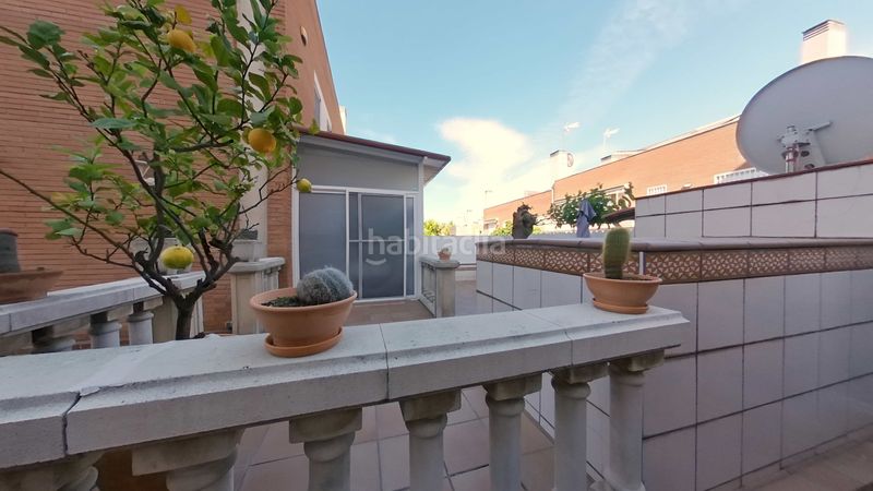 Foto c214212b-b5c7-482e-b345-322559fa93f9. Casa amb xemeneia calefacció aparcament a Can Deu Sabadell