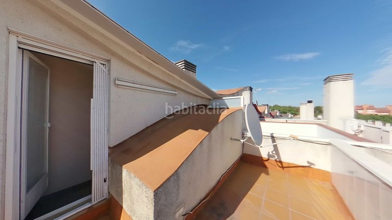 Foto d0371370-e987-4be8-bde7-c943ec036e6f. Casa amb xemeneia calefacció aparcament a Can Deu Sabadell