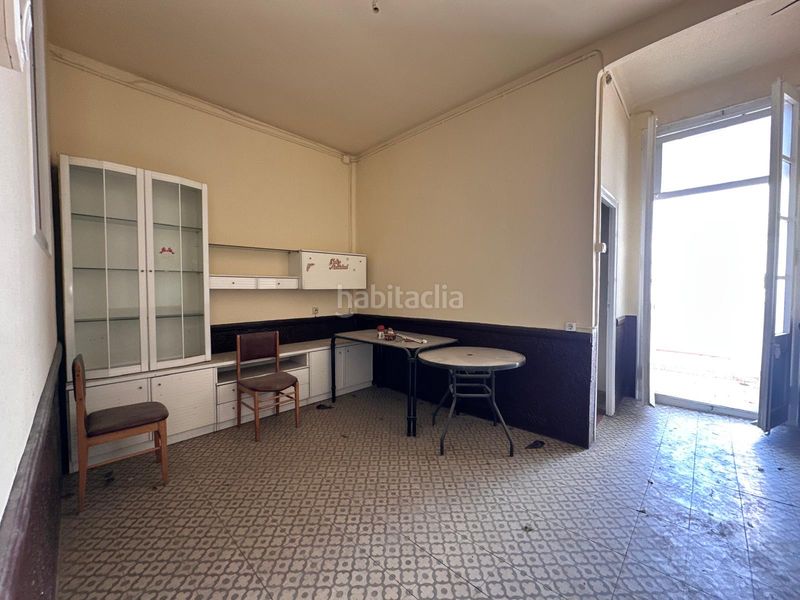 Foto 56a43477-79e1-4724-8852-383d8ab56fbe. Casa adossada amb xemeneia calefacció a Gràcia Sabadell