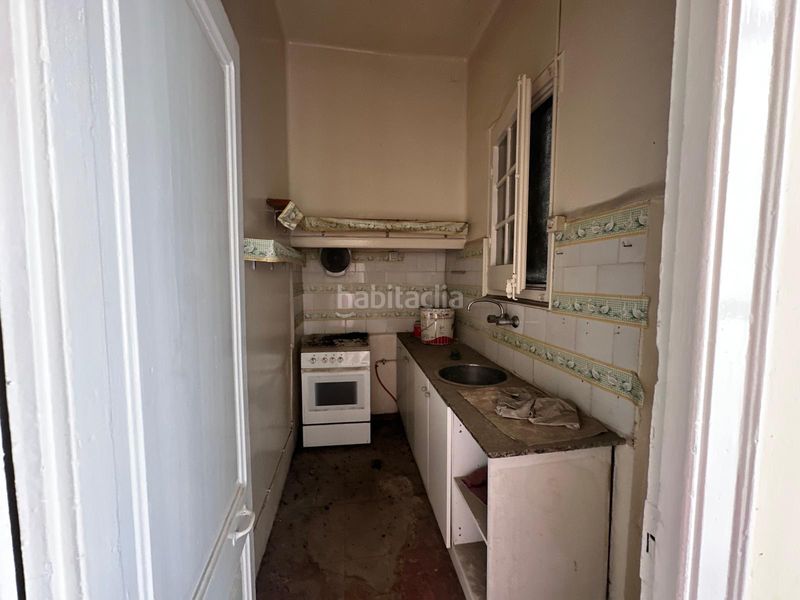 Foto fae34e60-58d8-4b4d-9064-8774f5d0a4c0. Casa adossada amb xemeneia calefacció a Gràcia Sabadell
