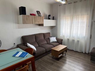 Flat  Carrer de zorrilla. Cifuentes