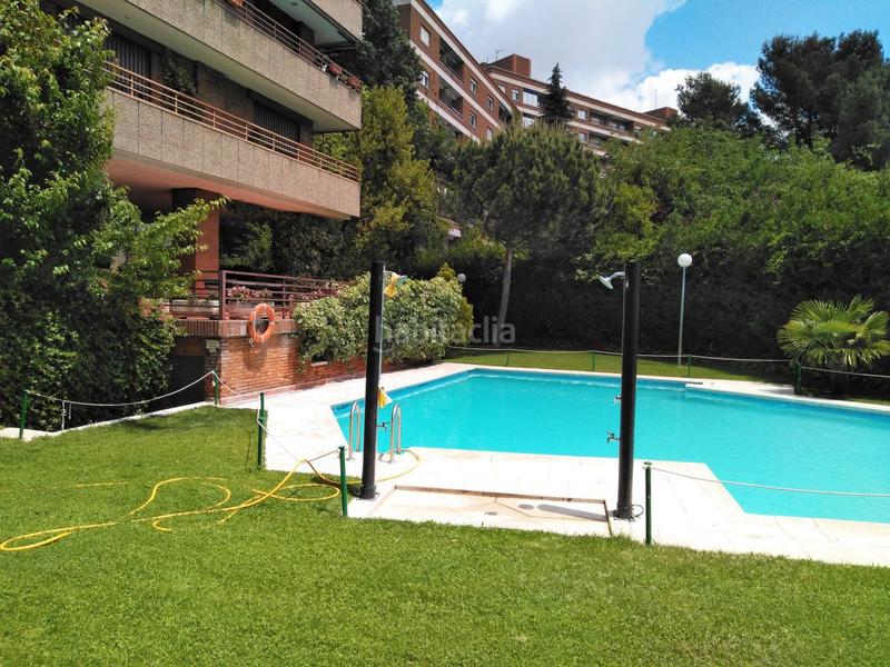 Foto 28ed01af-b5bd-45c0-951a-22b3326df046. Lloguer pis amb calefacció piscina a Hispanoamérica-Bernabéu Madrid