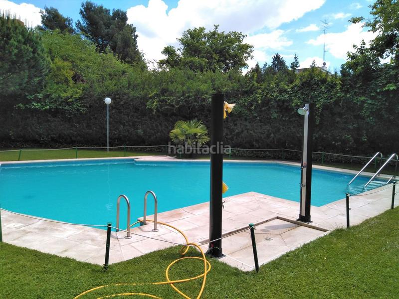 Foto 8a618aa9-c5a8-4ab9-a21f-f857acaedf09. Lloguer pis amb calefacció piscina a Hispanoamérica-Bernabéu Madrid