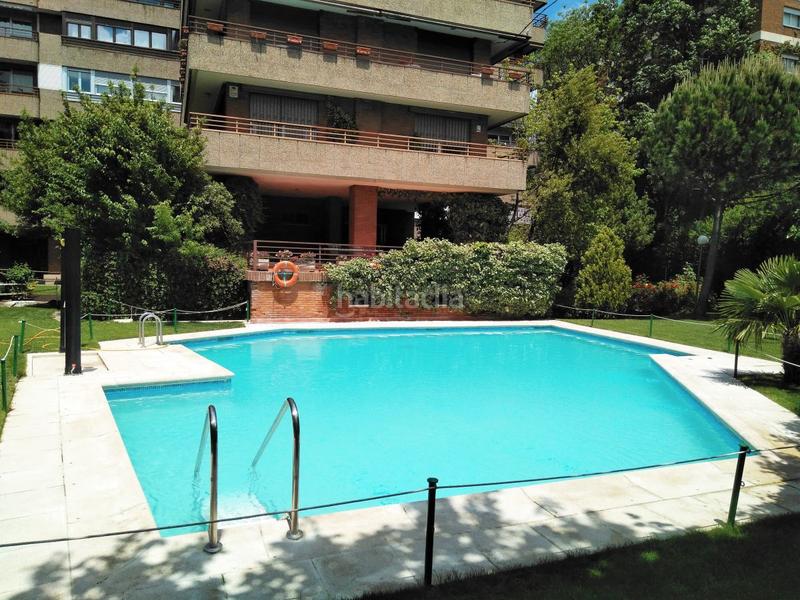 Foto accb539f-ea17-4bf4-8c6e-d8e0346d07a4. Lloguer pis amb calefacció piscina a Hispanoamérica-Bernabéu Madrid