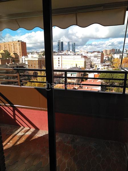 Foto 2cf3dac4-62b0-4702-bc8c-b8a775e75e01. Rent flat with heating pool in Hispanoamérica-Bernabéu Madrid