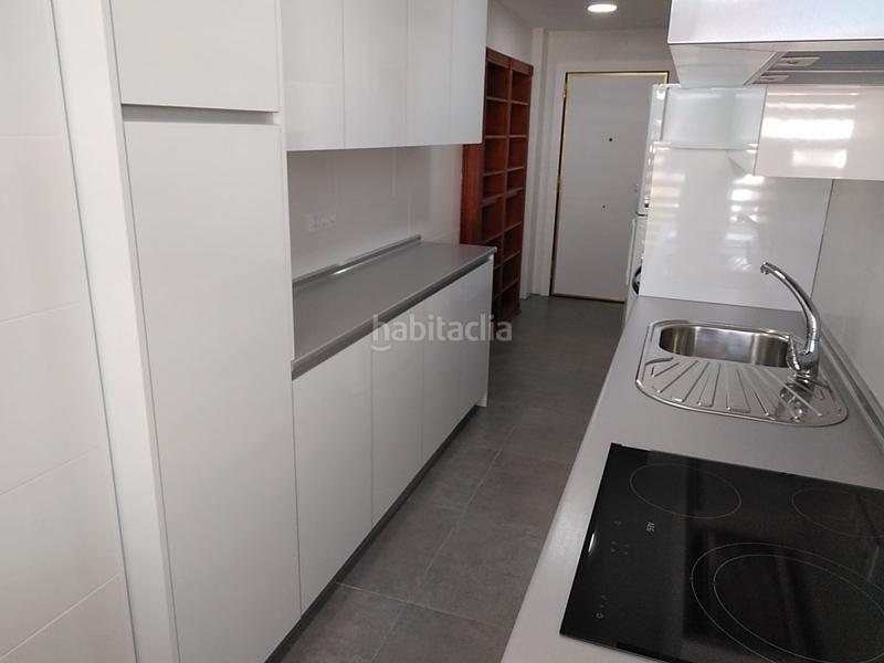 Foto 62edaff8-e479-49ee-8d22-ead3b263f8c8. Rent flat with heating pool in Hispanoamérica-Bernabéu Madrid