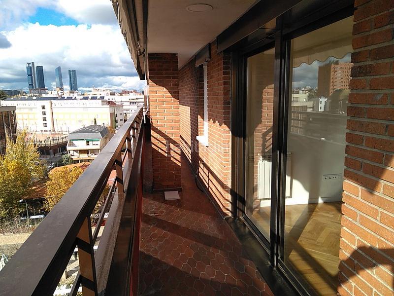 Foto bed106d1-88d1-4327-99c5-cabcf91dadec. Rent flat with heating pool in Hispanoamérica-Bernabéu Madrid