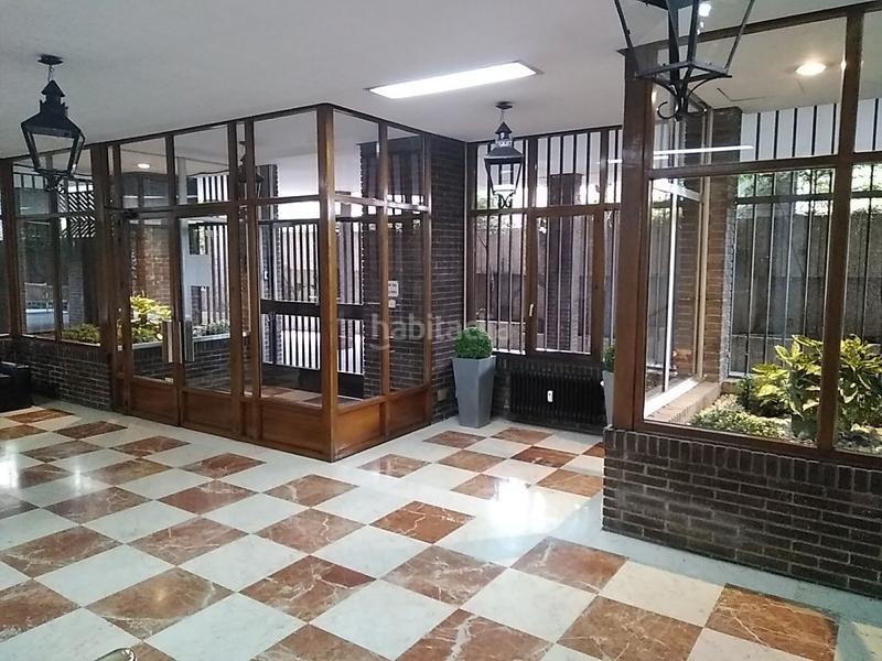 Foto c89683a0-8364-4614-a421-7d1f89a975b0. Rent flat with heating pool in Hispanoamérica-Bernabéu Madrid