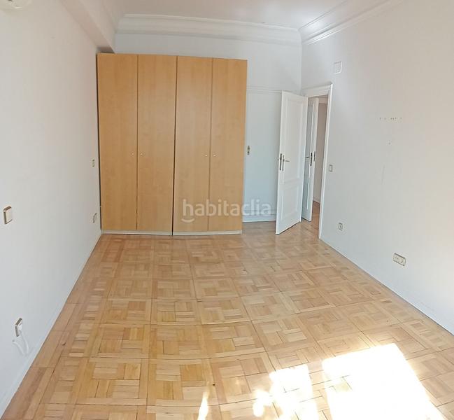 Foto a01f189d-ff2b-4923-bc96-012b8f62cb74. Miete etagenwohnung mit heizung in Goya Madrid