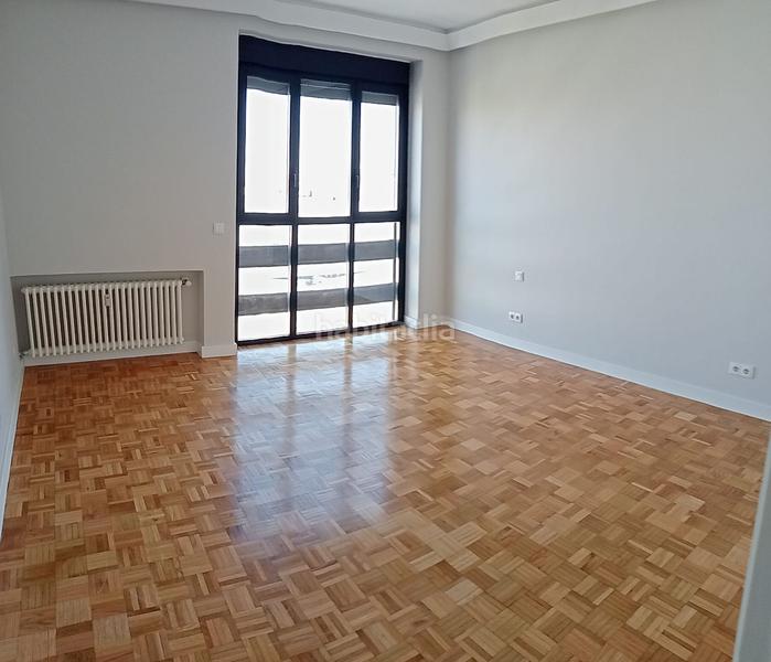 Foto bb4895cc-eccc-4e70-b36d-e058803d93ac. Location appartement avec chauffage dans Castillejos-Cuzco Madrid