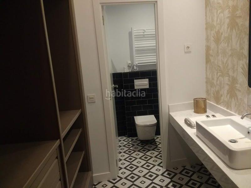 Foto c4543bed-7a29-40ad-9e48-e624b4b296f6. Lloguer pis amb calefacció a Embajadores-Lavapiés Madrid