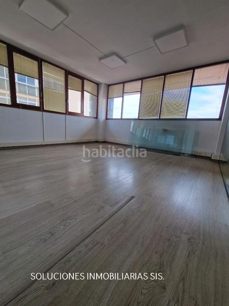 Foto 1d640488-7e05-46b8-a588-38500fcf8cd5. Business premise in La Plana Esplugues de Llobregat