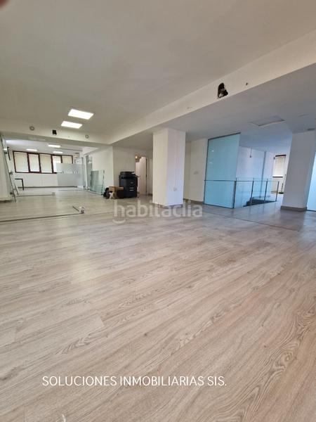 Foto 64aa1272-3e17-4023-afaa-4c448b57562e. Business premise in La Plana Esplugues de Llobregat