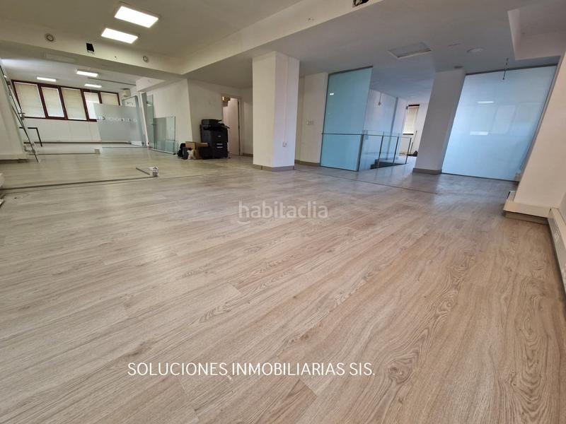 Foto f73980a6-eab5-4bb5-aa96-6f2bf3552d3b. Business premise in La Plana Esplugues de Llobregat