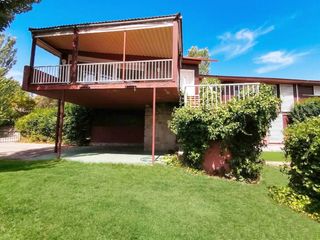 Affitto Casa bifamiliare  Paseo de los parques 27. Chalet pareado de 4 dormitorios y 2 baños, con 250 m2 de jardín