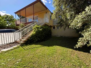 Location Maison jumelée  Paseo de los parques 38. Chalet de 2 dormitorios y 2 baños con jardín de 100 m2