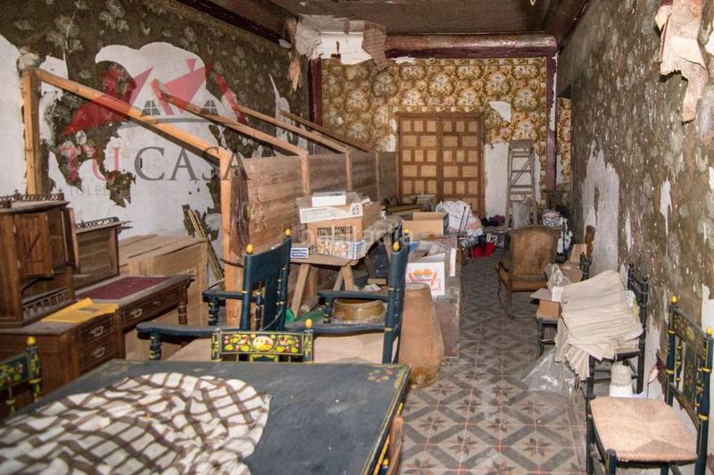 Foto d10403e6-5d81-460f-aca9-cc69adb78e42. Casa a Polán