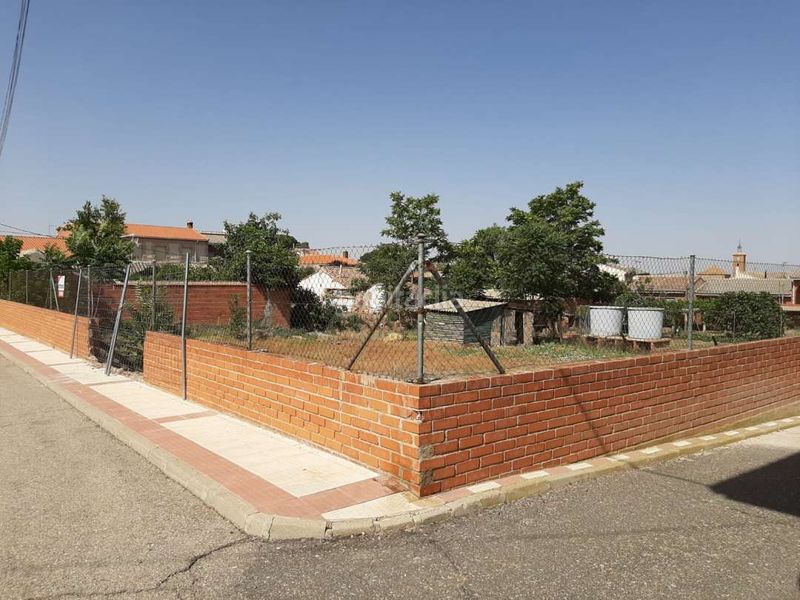 Foto fe722914-8aa3-4206-ac3a-d3a118b46f87. Terreny residencial a Layos