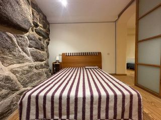 Flat in Casco Histórico. Local en venta con posibilidad de cambio de uso a vivienda en el