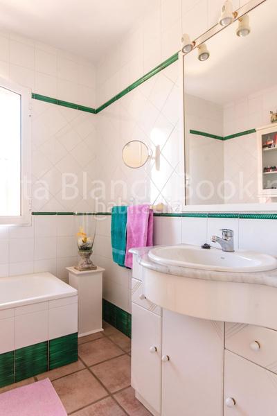 Foto 5126e97f-b2dc-4962-9585-006740b16590. Chalet con parcheggio piscina in L´Albir Alfàs del Pi (l´)