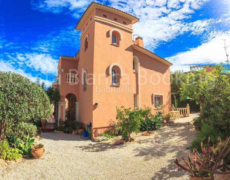 Foto f592c92e-6bb3-49b3-b26e-12d29c642c32. Chalet con parcheggio piscina in L´Albir Alfàs del Pi (l´)