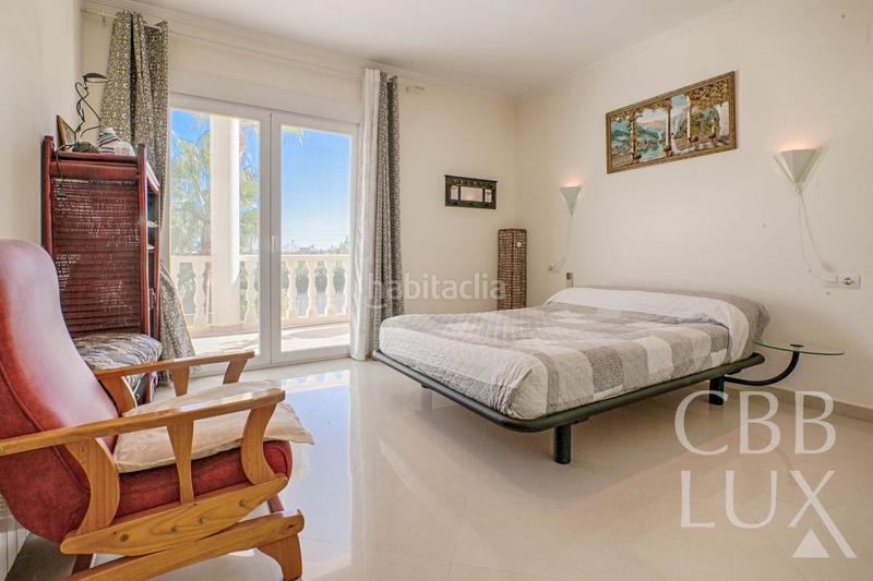 Foto 703aa0cb-a2c7-415a-99b5-677a9bfc4bb4. Xalet amb aparcament a Escandinavia-Cautivador Alfàs del Pi (l´)