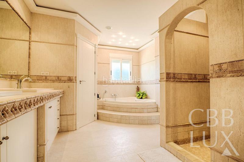 Foto a4e6d45d-1b13-4dd7-8647-cf9a4321194e. Xalet amb aparcament a Escandinavia-Cautivador Alfàs del Pi (l´)