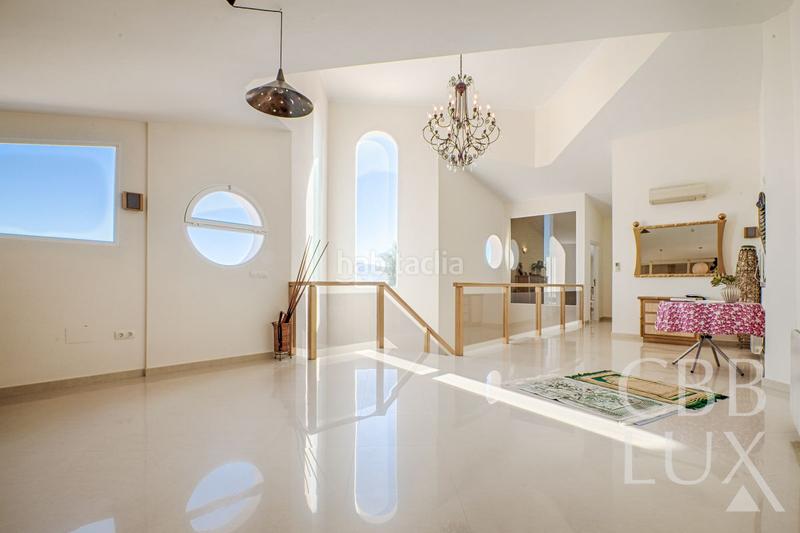 Foto f6ddfc48-803a-4054-a611-9e63fc73949b. Xalet amb aparcament a Escandinavia-Cautivador Alfàs del Pi (l´)