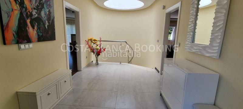 Foto f3b8ed1a-1985-476a-bc01-2623537a055a. Chalet con riscaldamento parcheggio piscina in Altea la vella Altea